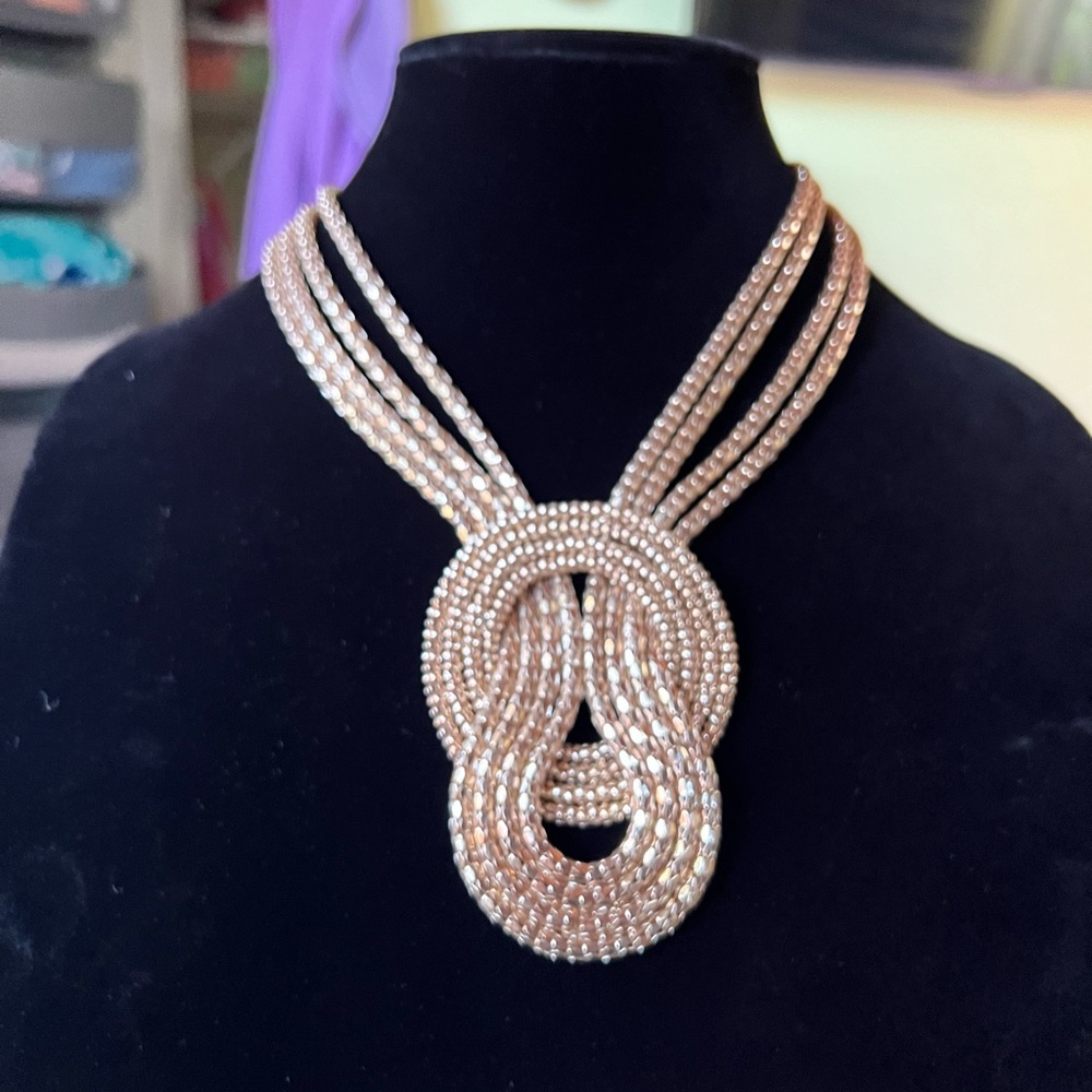 Express gold mesh knotted necklace